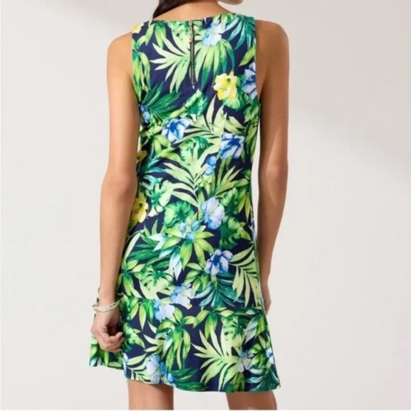 Tommy Bahama Darcy Flounce dress. Perfect for your next vacation! Size Small - Picture 3 of 11